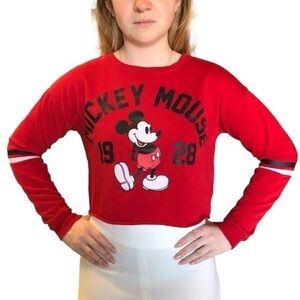 Disney red long sleeve crop tee XS